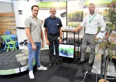 The gentlemen of Floor van Schaik Rack Solutions were presenting their solutions to prevent plants from falling over by the wind. From left to right: Gerben van Schaik, Floor van Schaik and Bennet van den Brink. Over the last years, they have seen an increase in sales, because more products stayed at the nursery